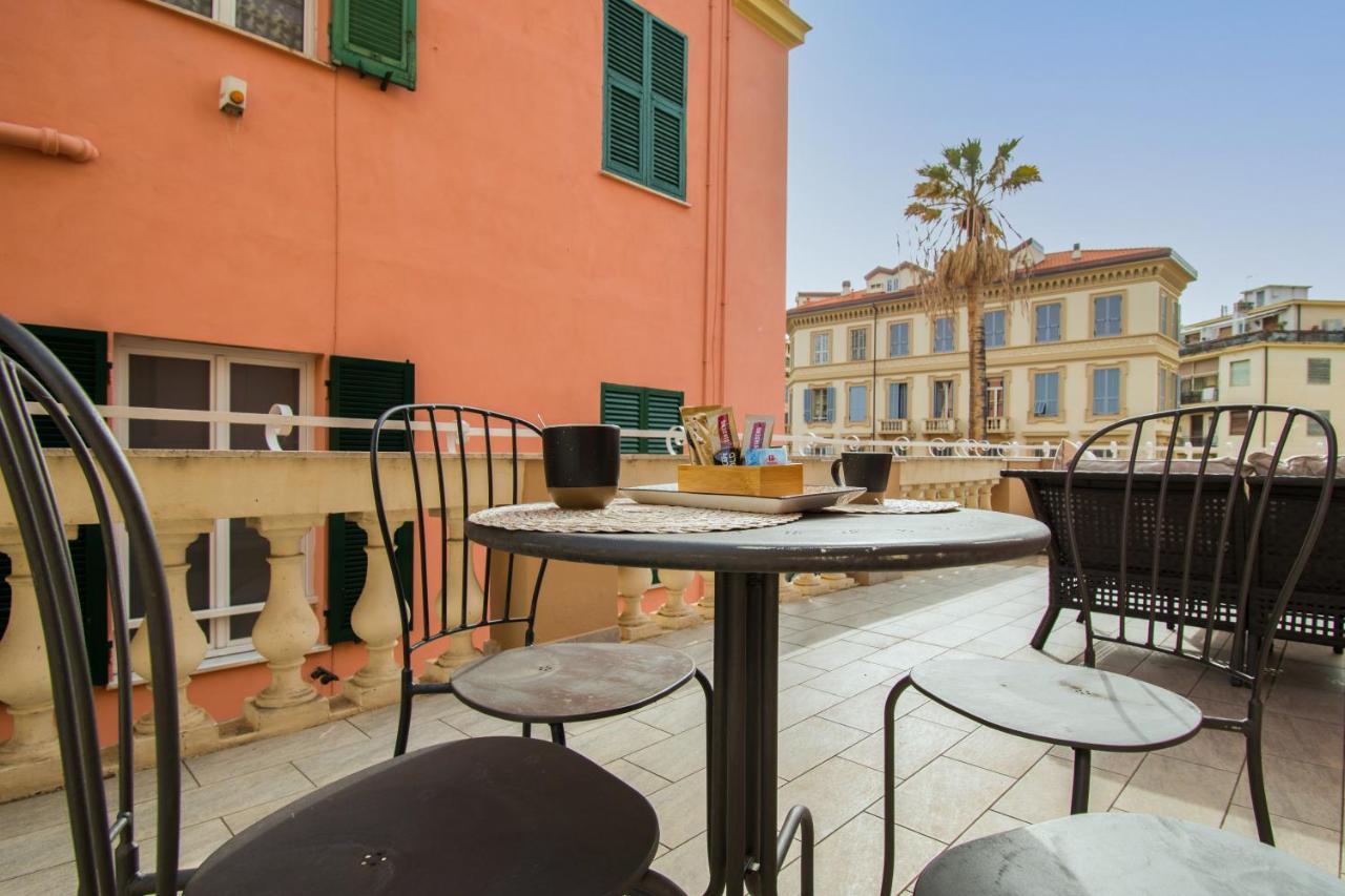 Le Camere Del Centro Sanremo Esterno foto